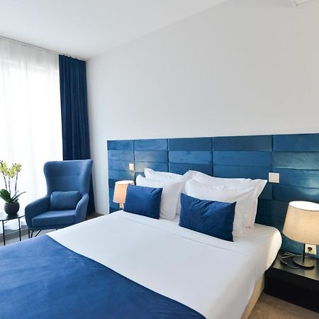 Art Plaza Hotel Sofia Luaran gambar