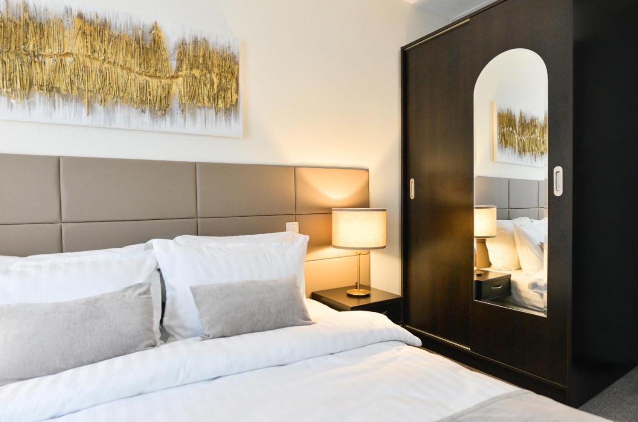 Art Plaza Hotel Sofia Luaran gambar