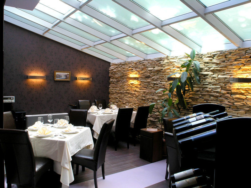 Art Plaza Hotel Sofia Restoran gambar